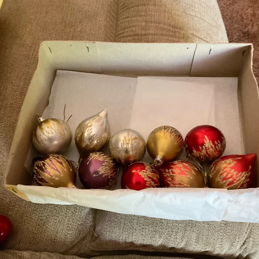 Vintage Christmas Classics Ornaments Set Of 10 Glass Colorful W Gold Sparkles - Picture 4 of 10